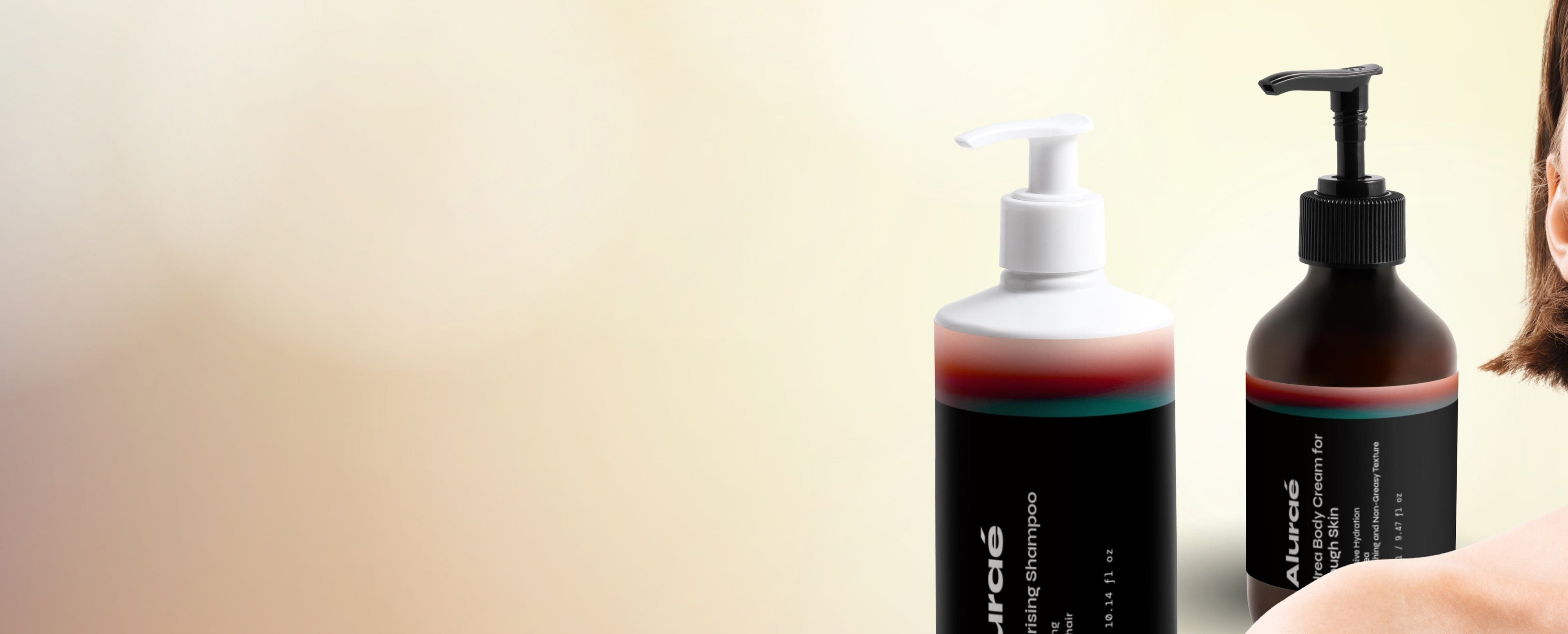 Hochwertige Haarpflegeprodukte von Pure6, inklusive Shampoo und Conditioner, ideal für gesundes Haar.